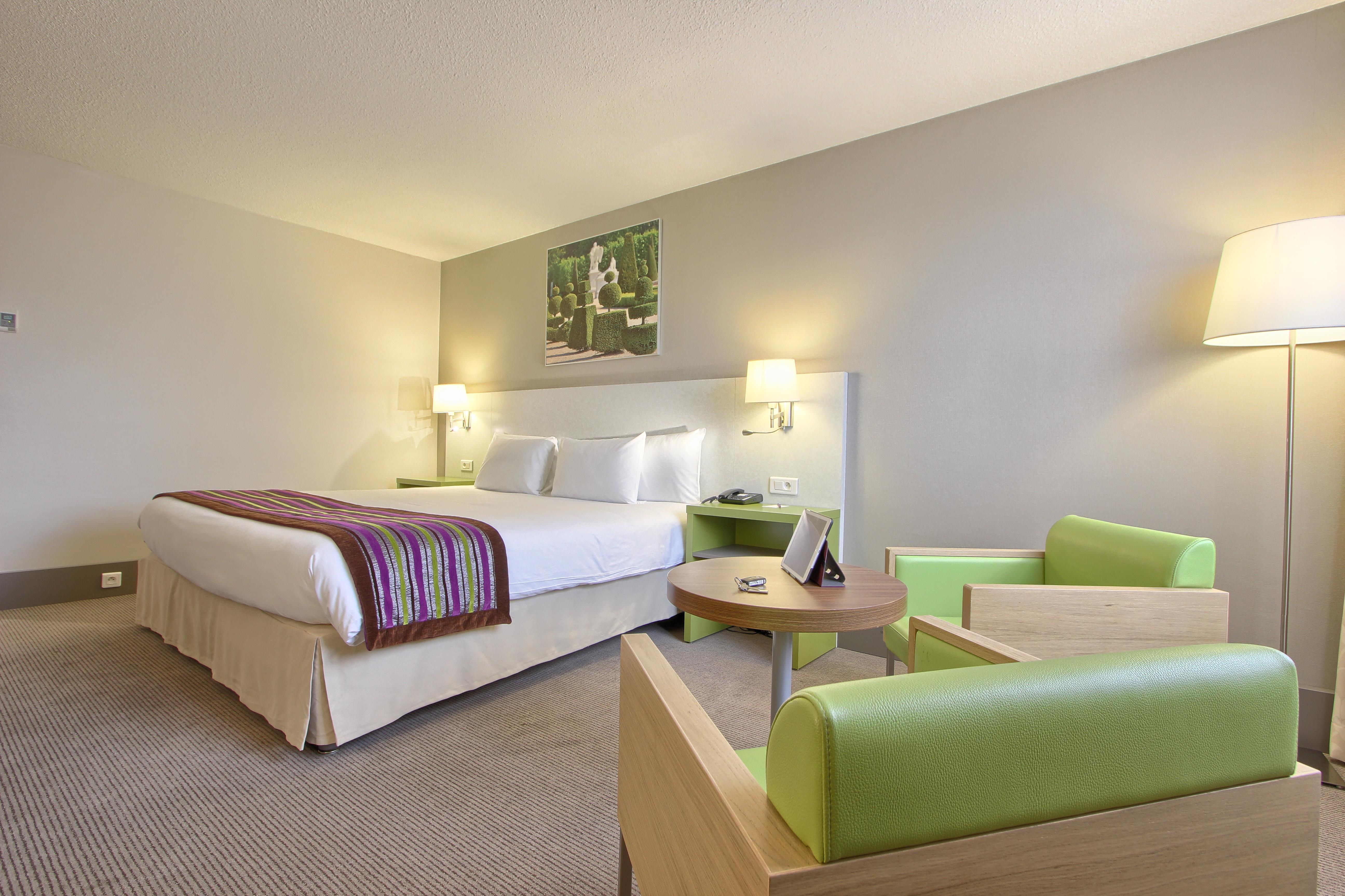 Mercure Paris Velizy Exterior photo